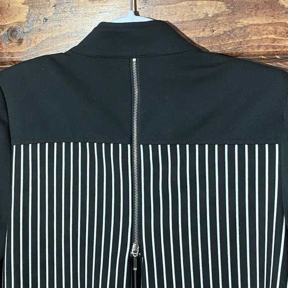 Chico’s Black White Striped Drape Blazer W/ Zipper Detail In Back Women's Small - Picture 12 of 13